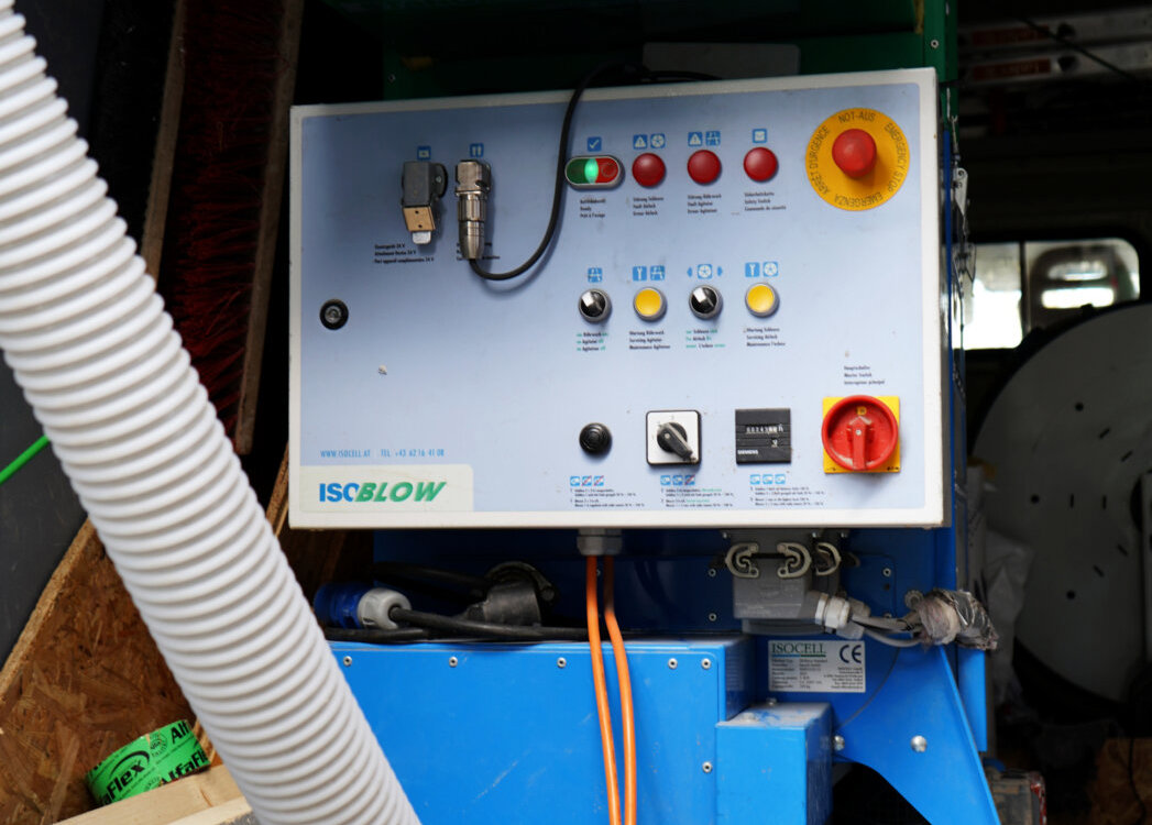 Rénovation énergétique avec l’isolation par soufflage d’Ursa